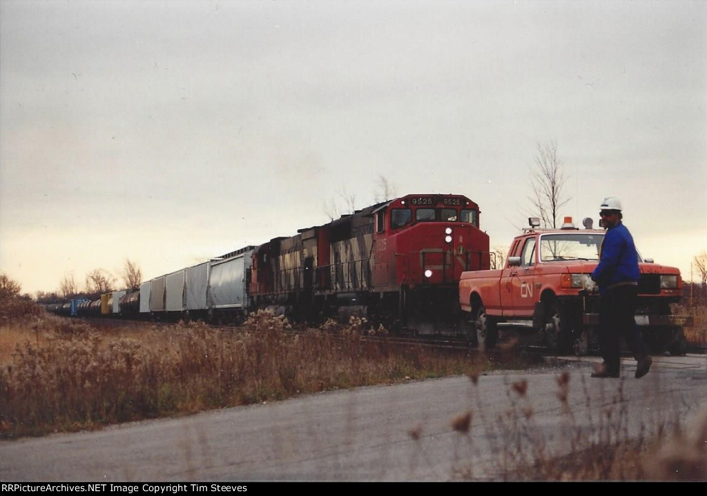 CN 9525 & 2313